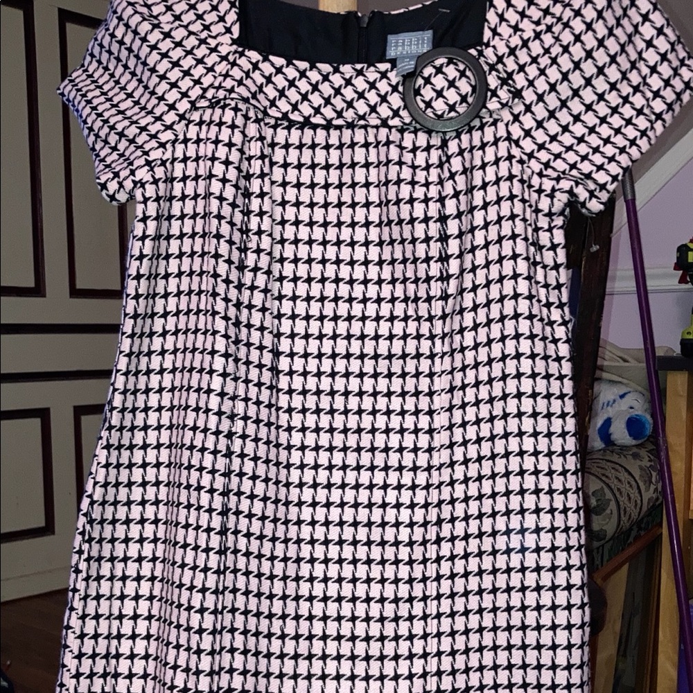 EUC Pink and black dress.  Size 10